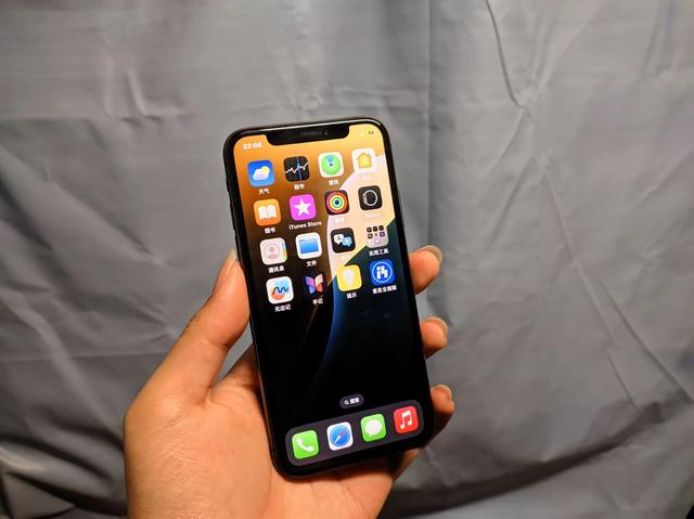五百元小屏旗舰，拍照神器，iPhonexs依旧不落伍！
