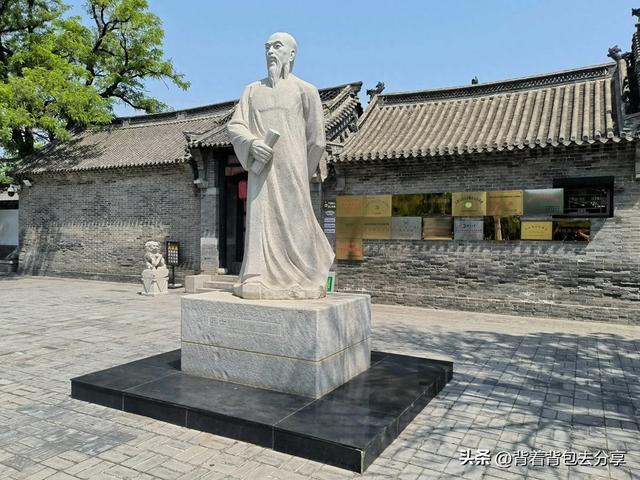桓台县最著名的景点，典型的明清建筑风格-王渔洋故居