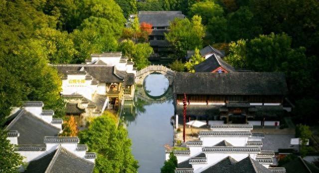 国内绿化最好的10大城市，南宁第3，昆明第6，长春垫底！