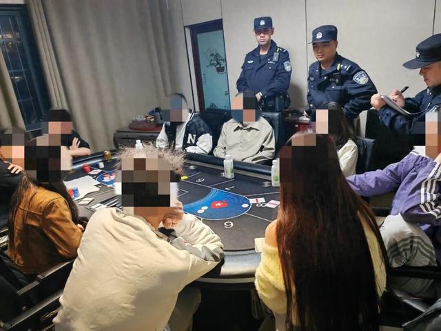 江西一窝点被端，多名男女被抓！