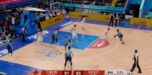 哥俩尽力了！杰克逊12中7&三分6中3拿23分 辛普森15中8拿20分8助