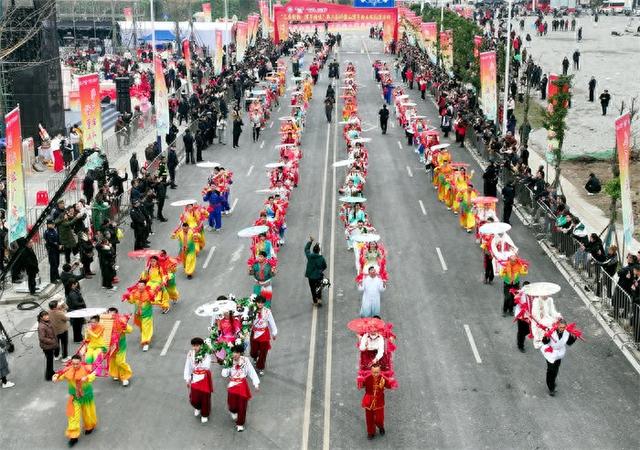 “逸马当先·年在广安”2026元旦春节文旅消费季启动