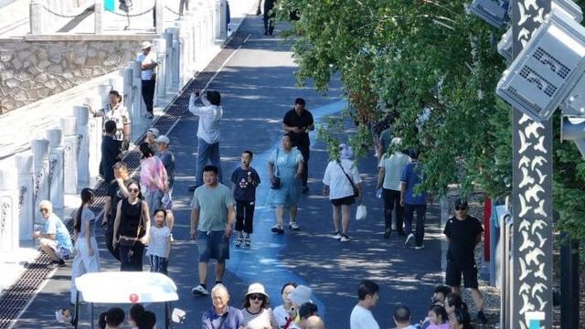 同江：同江成为南方游客避暑胜地 三江口被游客“翻牌”