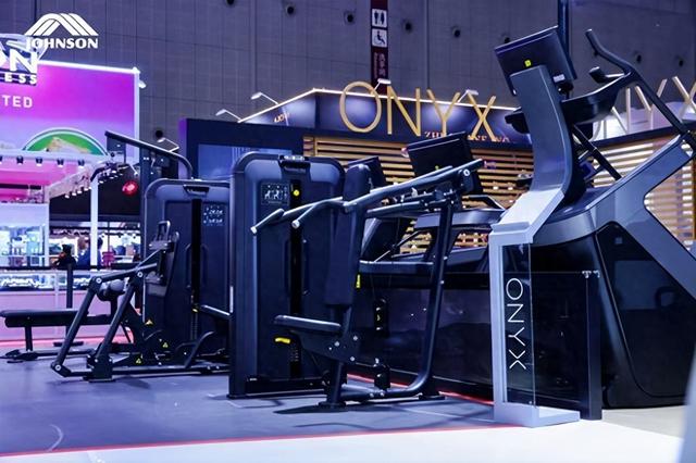 乔山四赴进博再发力！ 以 AI闭环重塑健康管理新生态，引领智慧健康新未来