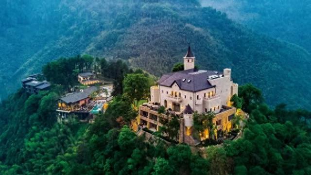 在绿水青山间“宿”造新业态