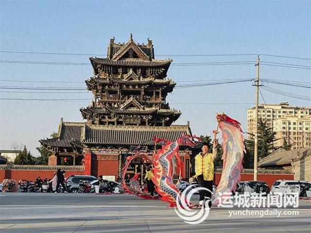 舞起龙之势 荡开文旅韵