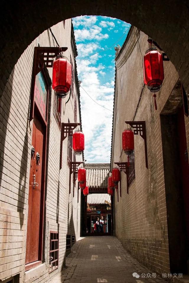 约好国庆游榆林 | 双节将至，这份 “好玩到爆” 的二日游攻略来了，闭眼冲~