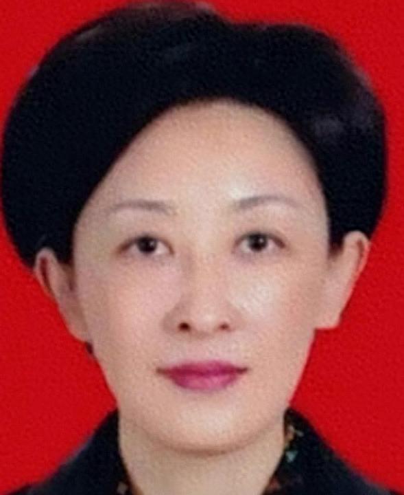 又揪出来一个巨贪，金额高达9.7亿，首富夫人郝斌跨境逃亡失败了