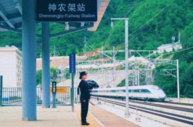 1次购买、分段乘坐、15天有效，武铁新推两款旅游计次票