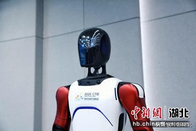 科技感十足！文旅产业博览会超多赛博场景等你来体验