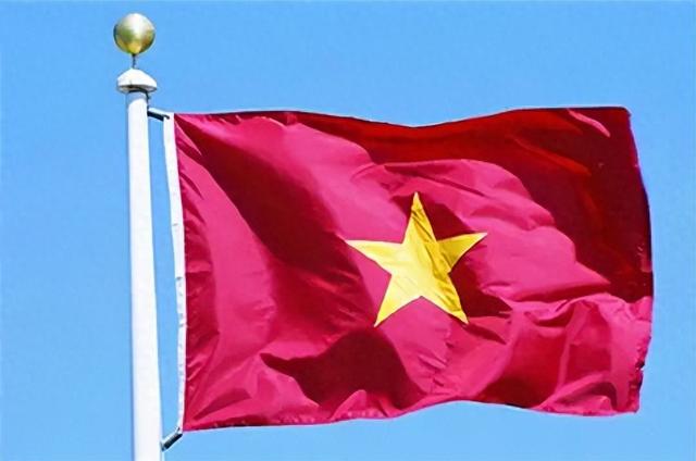 宣布稀土出口管制，又派军舰穿越台海，越南真想取代中国？