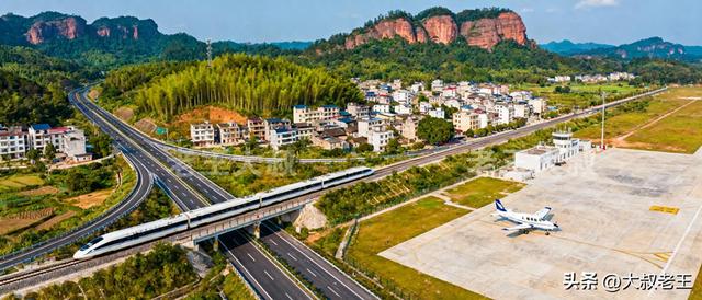 贵州赤水打造世界级景区的交通规划：一个机场三条高速两条高铁