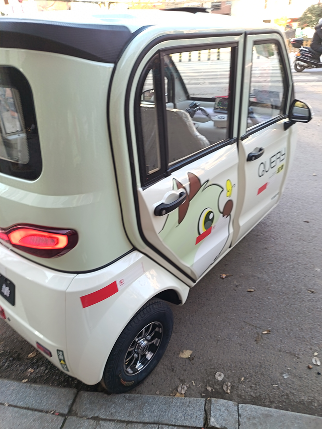 新买的电动三轮车已买回来几天，分享一些这几天骑车的心得