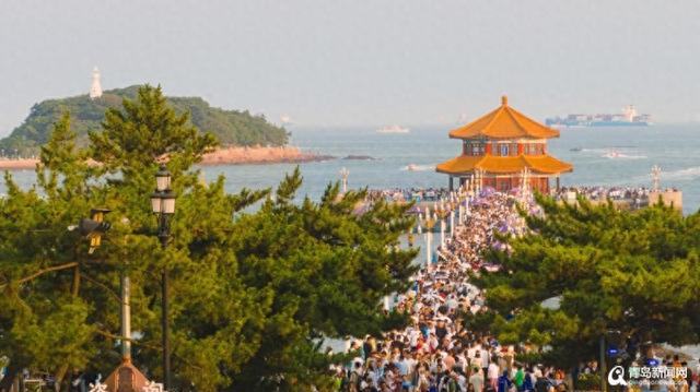 上榜全国前十！青岛火爆暑期 点燃夏日经济