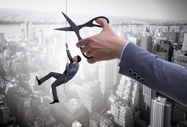 绝不向中国低头？宁愿裁员9000人卖公司	，也不将技术转让给中国