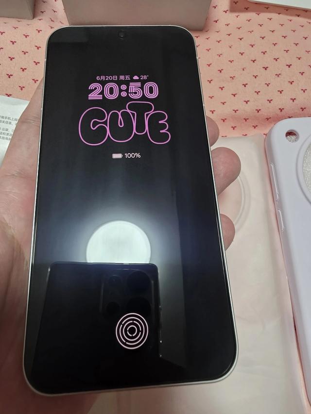 考虑了很久放弃了小米手机，买了OPPO Find X 8