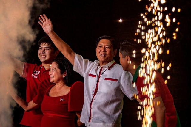 菲律宾又要变天？老杜提前将孙子托付给中国，早知有今天