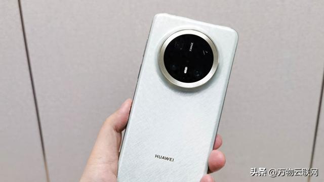 华为Mate 80 Pro风扇技术升级：Mate 80标准版无风扇冷却