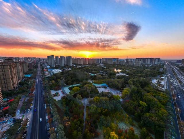 呼和浩特这一幕被拍下，全网围观！相信99%的呼市人都没看过：真让人想不到…