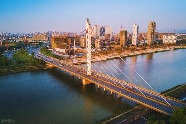 浙江省未来吃香的城市，不是温州、绍兴，而是这座低调的城市