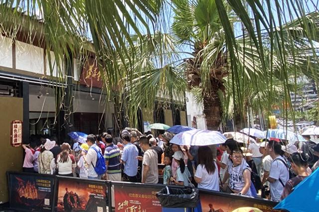 悦·遵义丨遵义会议纪念馆迎暑期红色旅游热潮