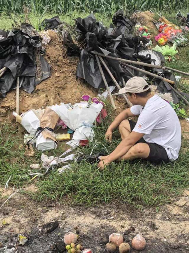 “一家五口被邻居杀害案”被告人提起上诉 死者家属：他案发前两个月就买好了剔骨刀