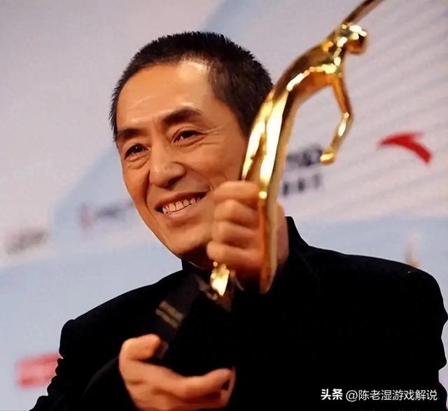 这一次，"老夫少妻"的残酷现实 ，在75岁张艺谋身上体现得淋漓尽致