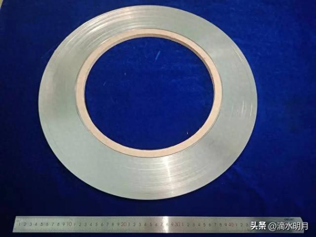 我国在“人造太阳”核心材料取得突破！