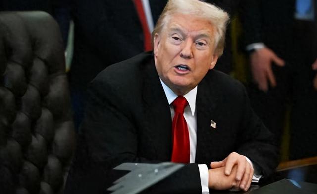 高市早苗刚挖好坑	，就等中国跳，不到24小时，美财长对华称呼变了	，事情果然没有那么简单