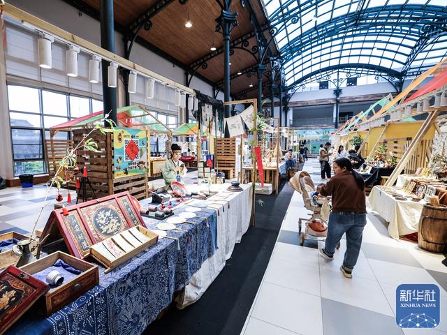 浙江桐乡：古镇开启互联网生活嘉年华