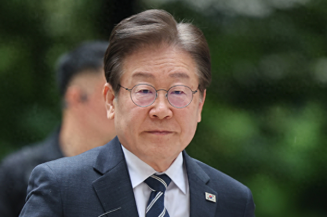 李在明亲口否认“亲华”，他希望特朗普不要误会，美国依旧排第一