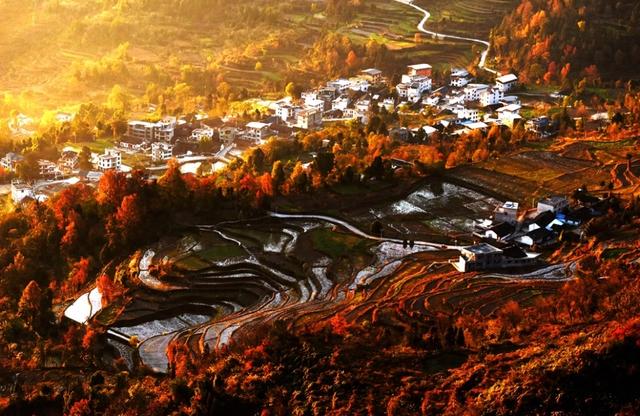 铜仁石阡:仙人街景区壮美日出日落演绎绝美篇章