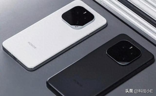 荣耀再度“卖断货”，16GB+1TB+7200mAh，顶配版旗舰一降再降