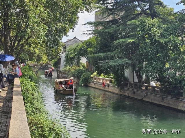 苏州平江路的美，真是风景如画，如诗如画，柔情似水，佳期如梦