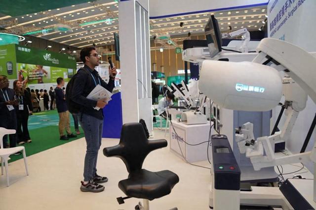 第138届广交会圆满落幕：四海商贾“山海奔赴”，中国制造“新智向绿”