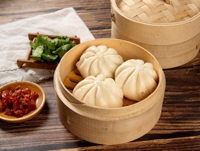 如何制作叉烧包的馅（在家蒸出粤式叉烧包松软爆汁的内馅配方）