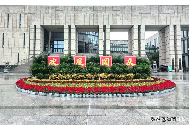 活动预告 | 喜迎国庆中秋，沉浸式体验“博物馆奇妙夜”诗会，玩泥条盘筑