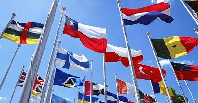日本人预测，未来35年将成为世界领先强国的“5个国家”，都有谁