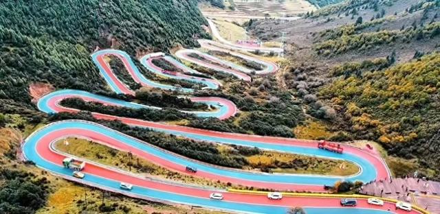 “环北龙山旅游风景道”获评“2025年度美丽公路项目”