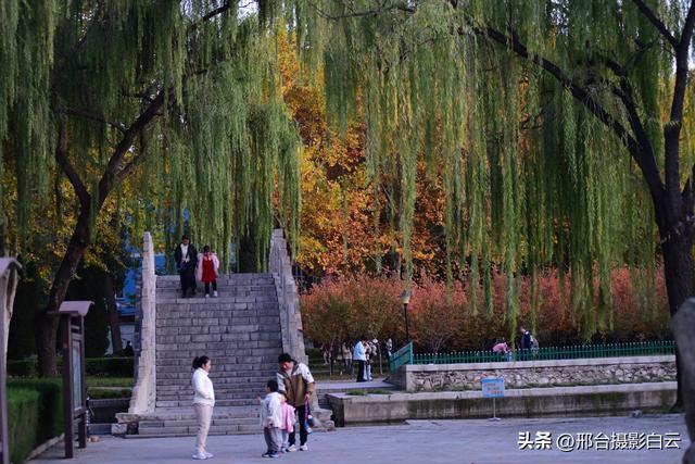 达活泉，这才是秋天该有的样子（图）