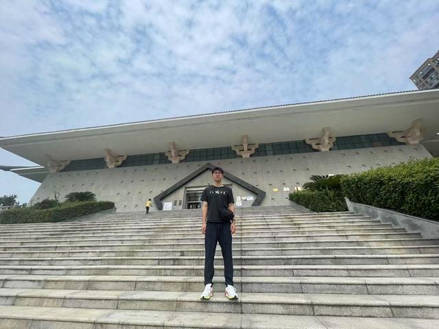 踏访武汉革命旧址：一场穿越百年的红色精神对话