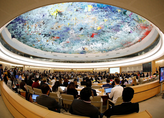 47：0，美国被逼上审判台，中方先开第一枪，断的就是特朗普后路