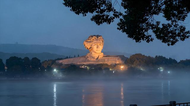 湘水漾千年文脉，星城谱当代华章 —— 长沙深度文化之旅的时空对话