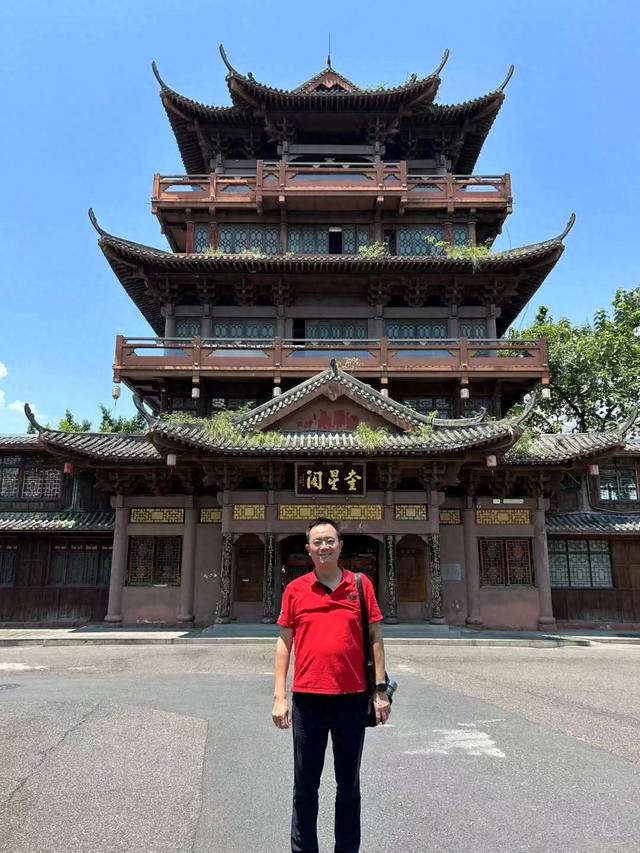 出差云南昭通，顺便拜谒四川宜宾李庄，民族抗战的文化驿站