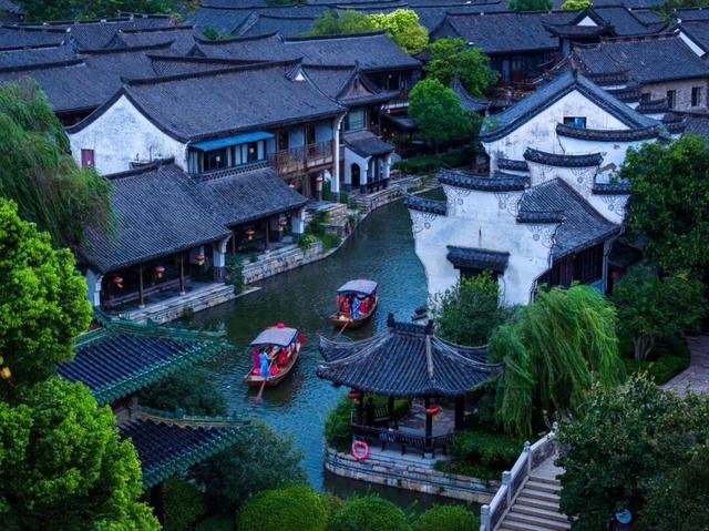 抓紧登船！把冬日的第一个梦，留在台儿庄古城的橹声里！