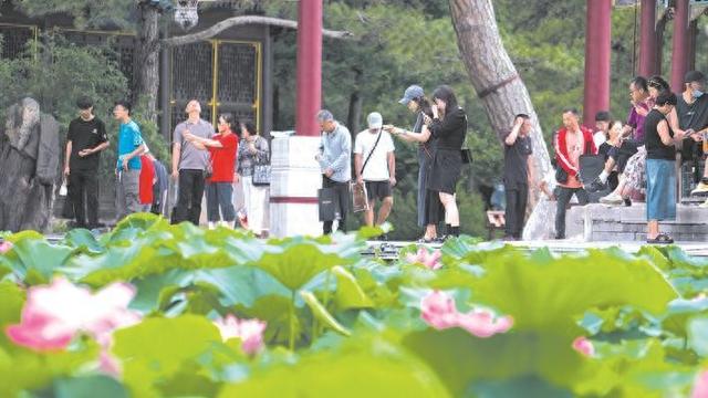 承德践行文明优质服务带动旅游业增长