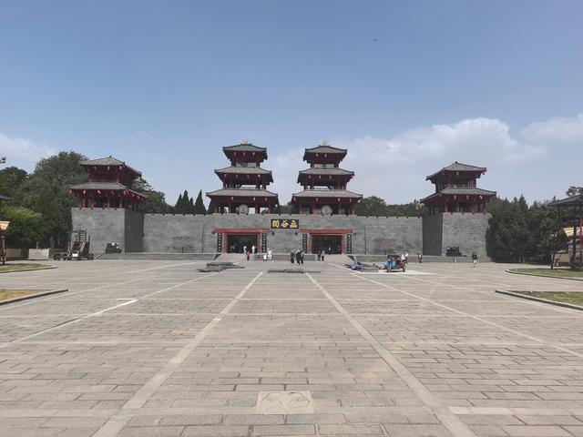 三个函谷关中一个已沉水底 现在的秦函谷关修的咋样？值得一看吗？