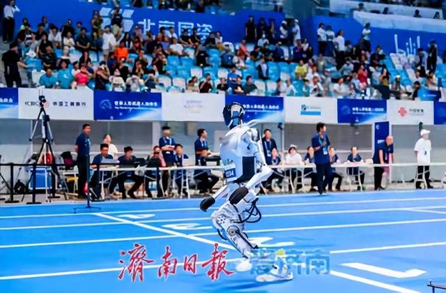 解锁优宝特机器人发展“密码”！奔跑吧，“行者泰山”！