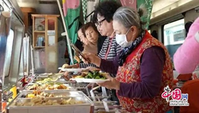 乘银发旅游列车赴诗与远方 享老年幸福旅程