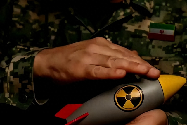 核按钮异动？解读特朗普决定重新启动，核声明的四大核心疑问